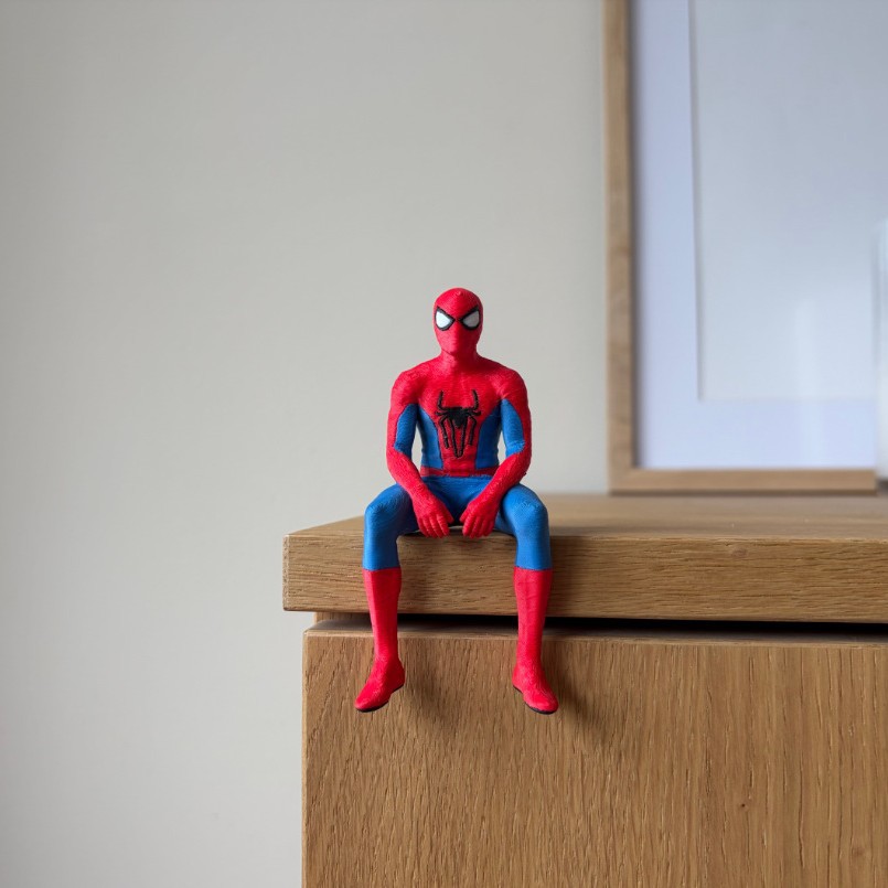 Spider Man Deadpool Sitting Po - огляд і ціна Car Accessories Oman